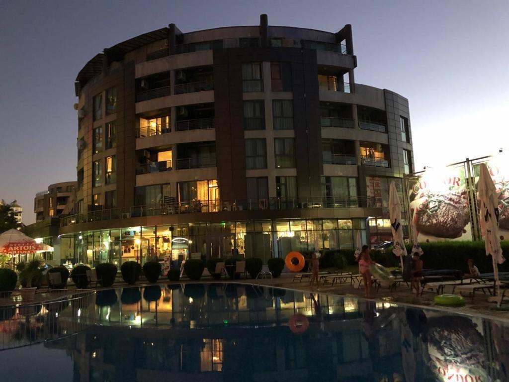 Apartment Sunny Beach Plaza 100 M Sea מראה חיצוני תמונה